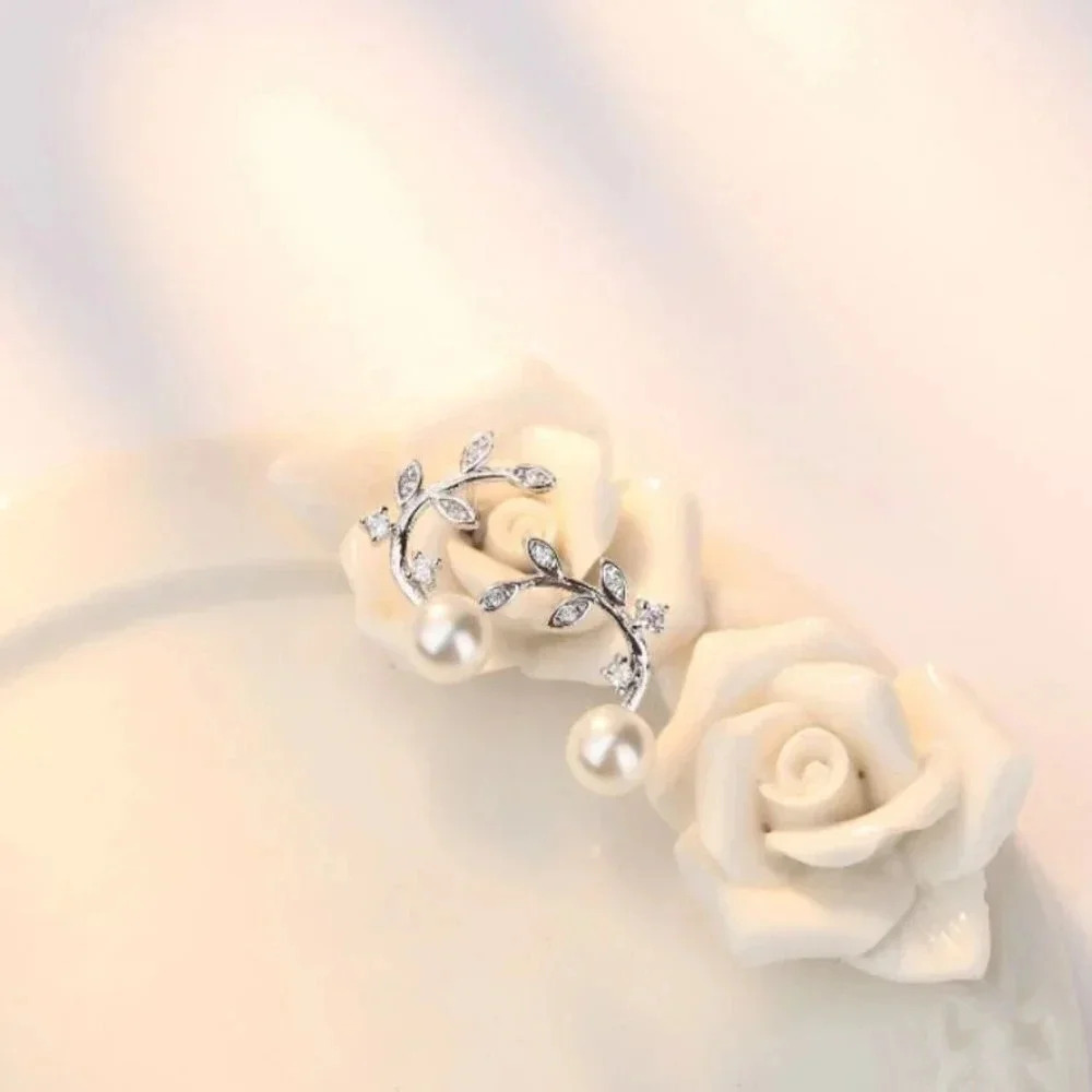 925 Sterling Silver Pearl Diamond Leaf Earrings
